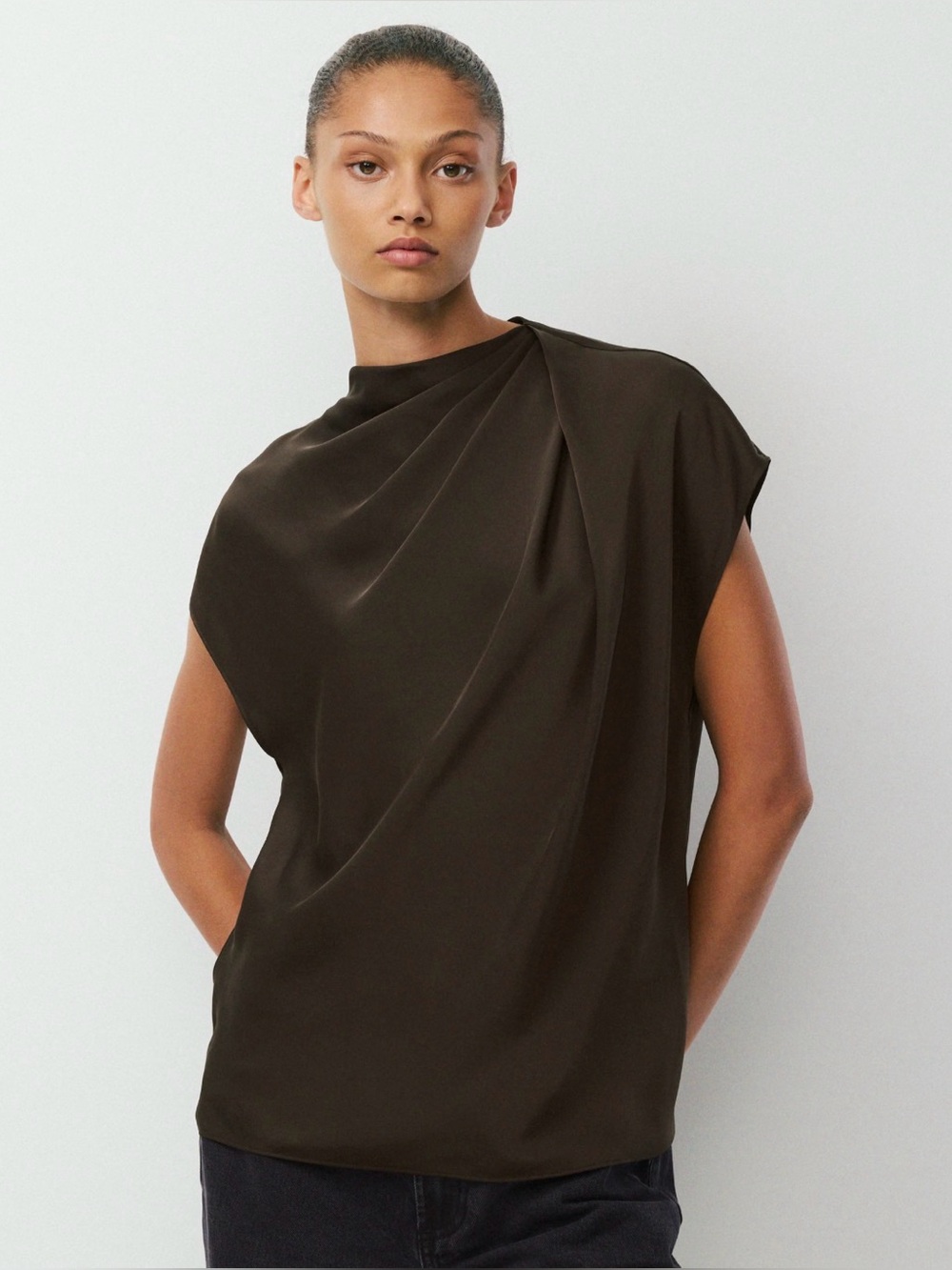 Aritzia Babaton Nominee Satin Blouse